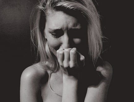 woman-crying4